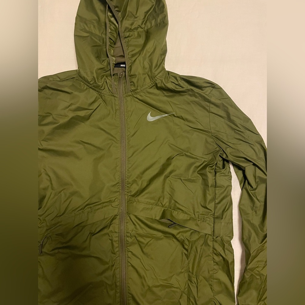 Nike Essential Running Jacket Packable - image 3